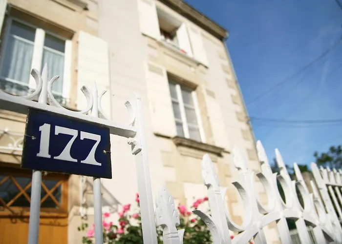 Bed & Breakfast Clos Des Moulins Poitiers