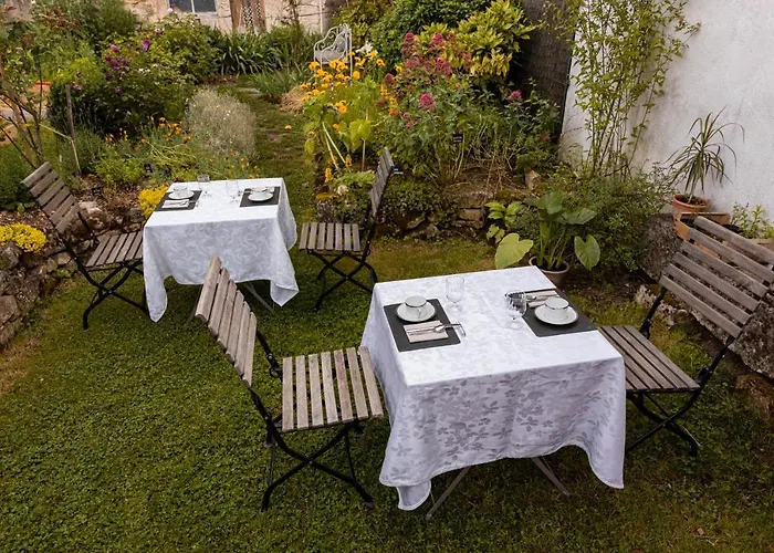 Clos Des Moulins Bed and Breakfast