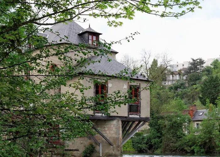 Bed and Breakfast Clos Des Moulins Πουατιέ